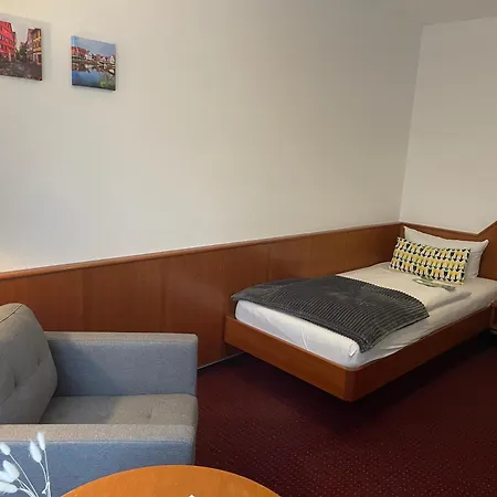 Hotel Anker Garni-2